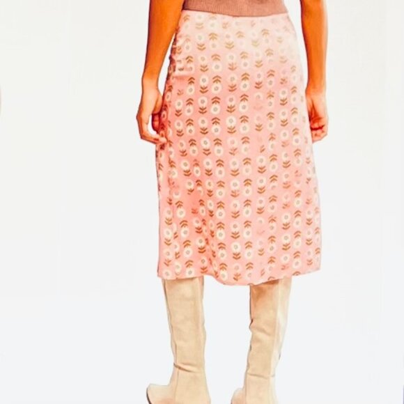 Free People Analise Polka Dot Button up Midi Skirt in Blush Combo (6) New/Tag - Picture 3 of 14